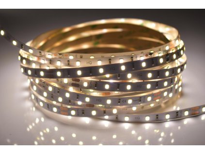 LED Streifen 4,8W/m innen tageslichtweiß 24V