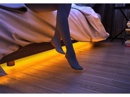 LED Streifen unter dem Bett 2x 3W mit 2x Bewegungsmelder warmweiß 230V