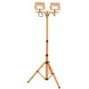 Oranger LED-Reflektor mit Teleskopstativ 2x30W tagweiß